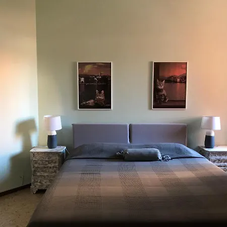 Gloria Bed & Breakfast 4*